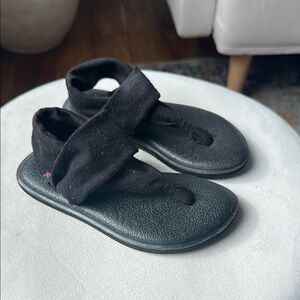 Kids Sanuk Yoga Sling 2 Black Sandals